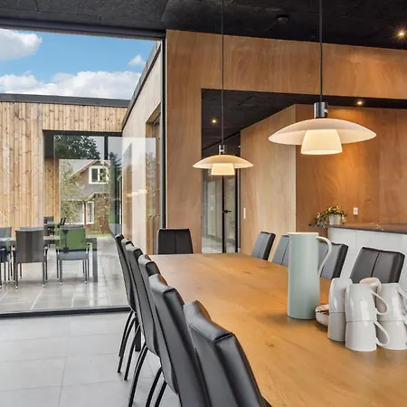 Lovely In With Wifi Holiday home *